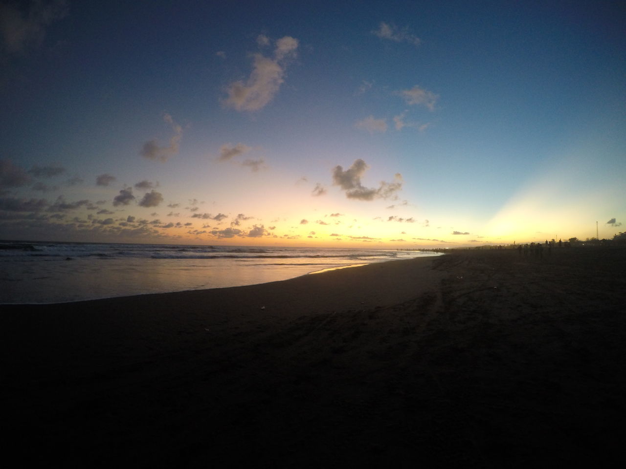 beach, sea, horizon over water, tranquil scene, scenics, tranquility, sunset, sand, sky, shore, water, beauty in nature, nature, idyllic, silhouette, cloud - sky, coastline, cloud, sun, calm