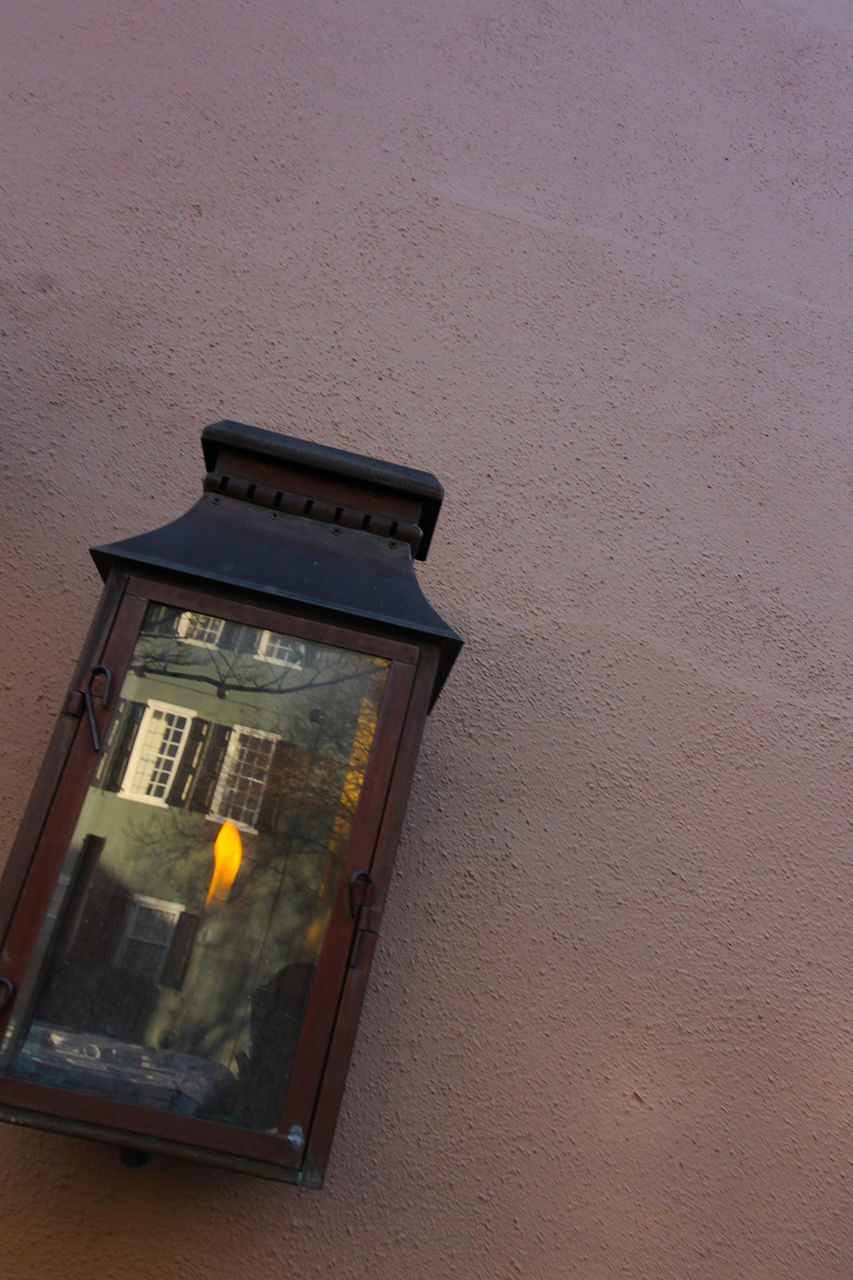 communication, built structure, architecture, no people, building exterior, technology, window, illuminated, day, close-up, outdoors, wireless technology