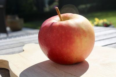 Close-up of apple on table