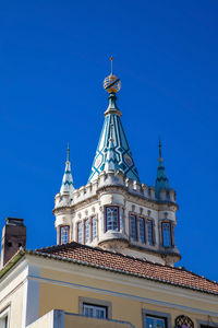 Tower of the sintra town hall building against a beautiful blue sky