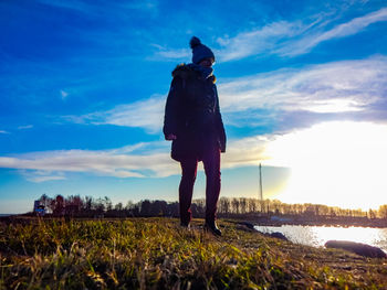 Sarah in the marina of lidköping