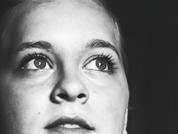 Close-up portrait of young woman