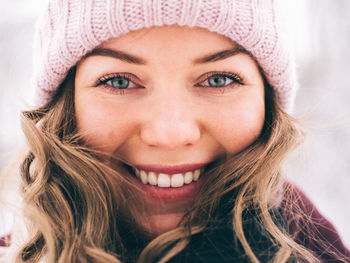 Portrait of a smiling young woman