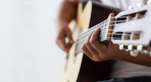 Man playing guitar