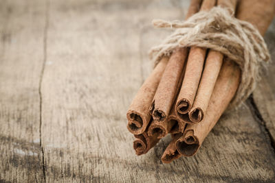 Bundle of cinnamon on table