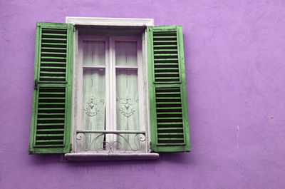 Closed window of shutter