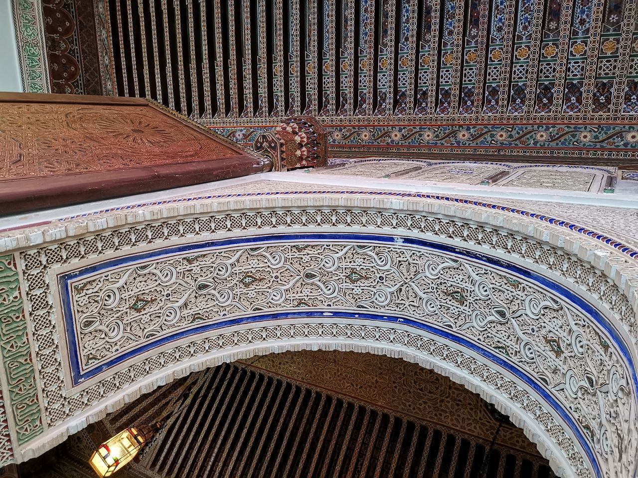 LOW ANGLE VIEW OF BUILDING