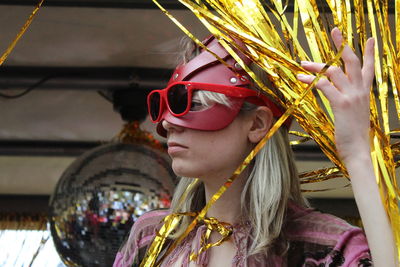 Portrait of woman wearing sunglasses