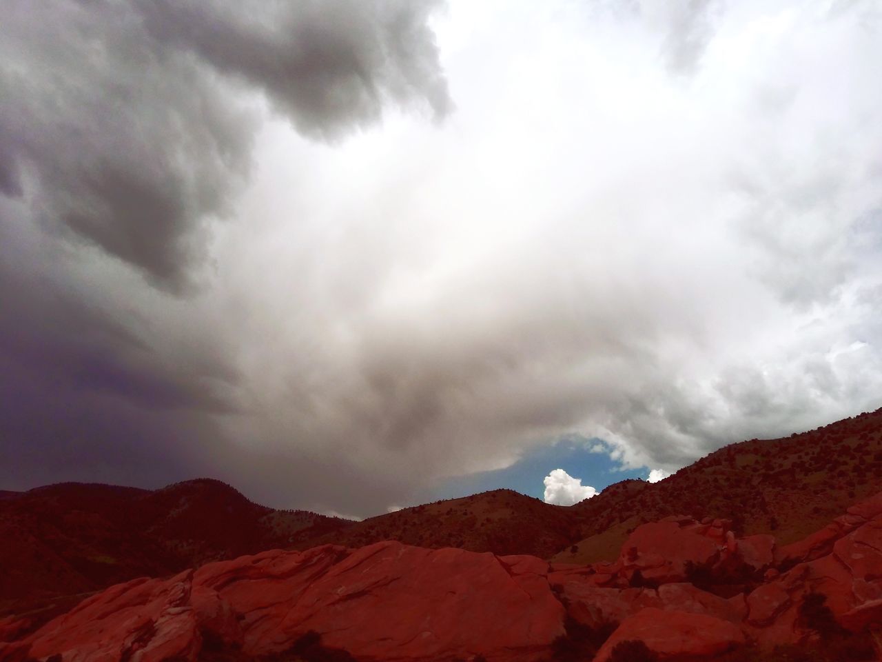 SCENIC VIEW OF MOUNTAIN AGAINST SKY