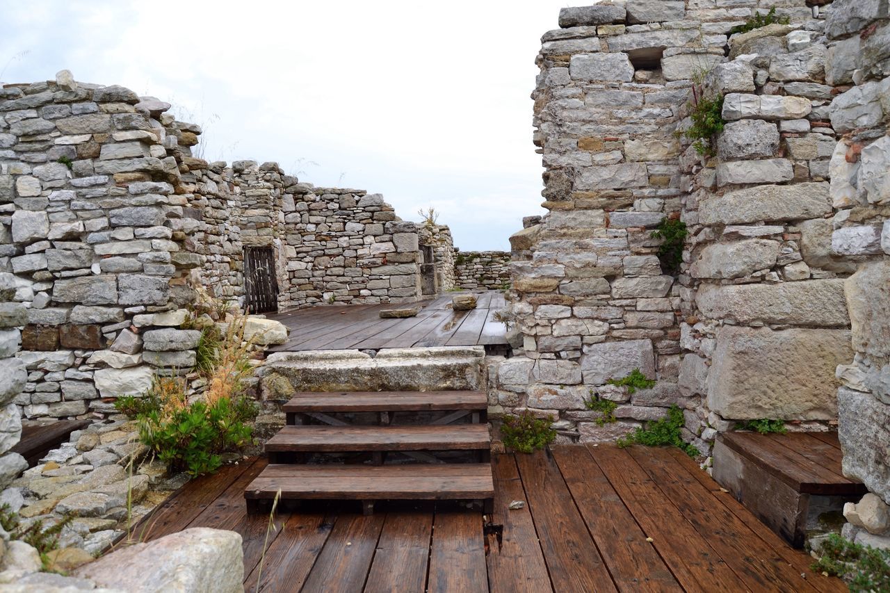 architecture, ancient, built structure, old ruin, history, no people, day, building exterior, ancient civilization, sky, outdoors, nature