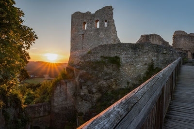 Scenic view of sunset on castle ruin wolfstein at neumarkt, summer evening
