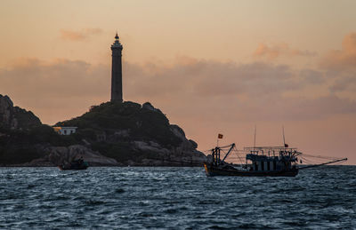 Ke ga lighthouse near lagi / vietnam, at sunrise