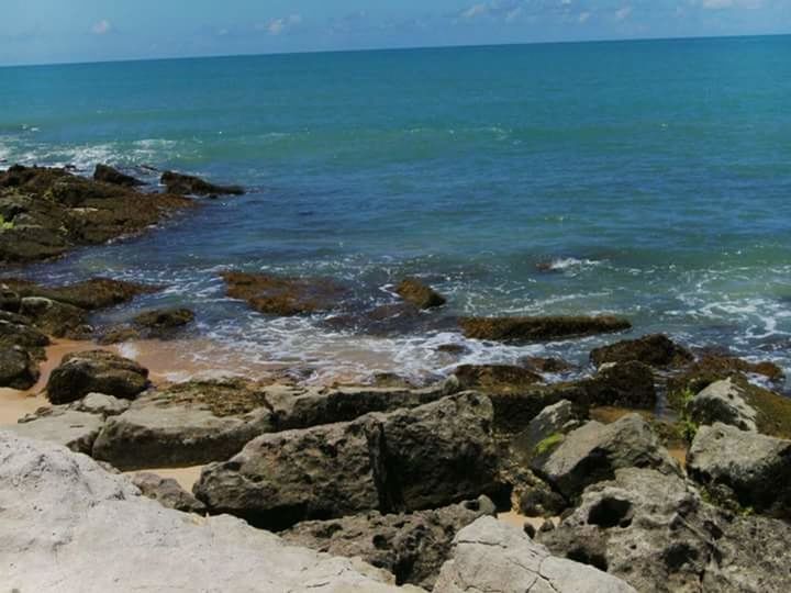 SCENIC VIEW OF SEA AND ROCKS