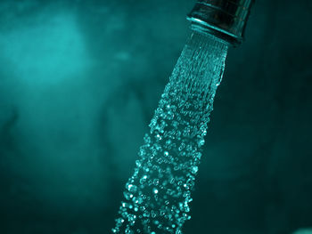  water in motion from the faucet