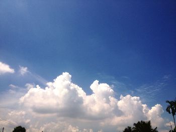 Low angle view of clouds in blue sky