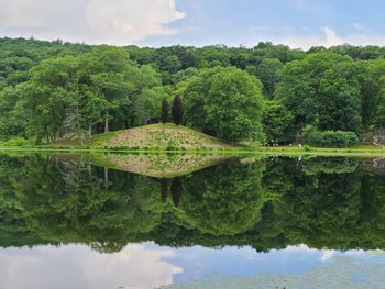 Split reflection lake