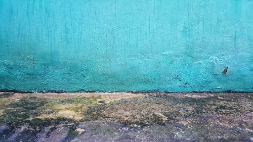 Full frame shot of wall with swimming pool