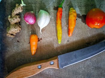 High angle view of chopped vegetables on cutting board