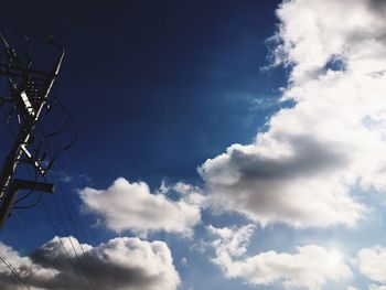 Low angle view of cloudy sky