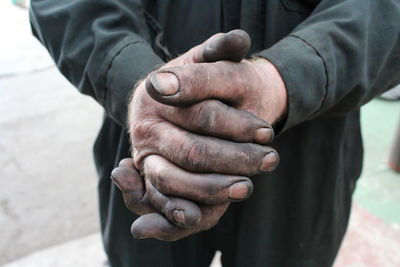 Close-up of man hand