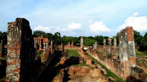 Panoramic view of old ruins against sky