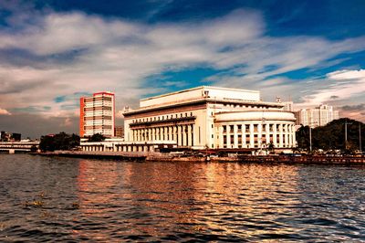 Manila central post office