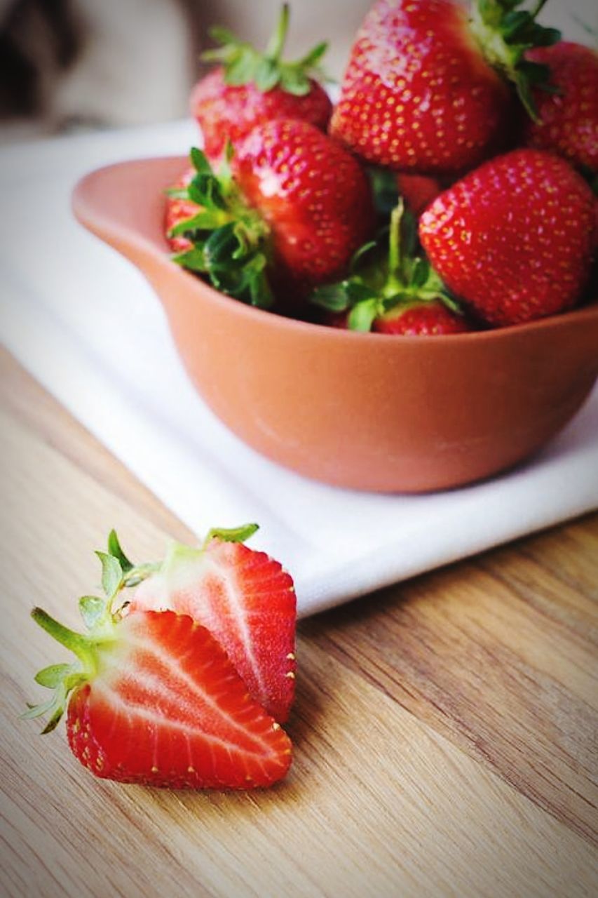 freshness, food and drink, table, indoors, food, healthy eating, no people, focus on foreground, fruit, red, close-up, bowl, day, ready-to-eat