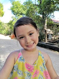 Portrait of smiling girl