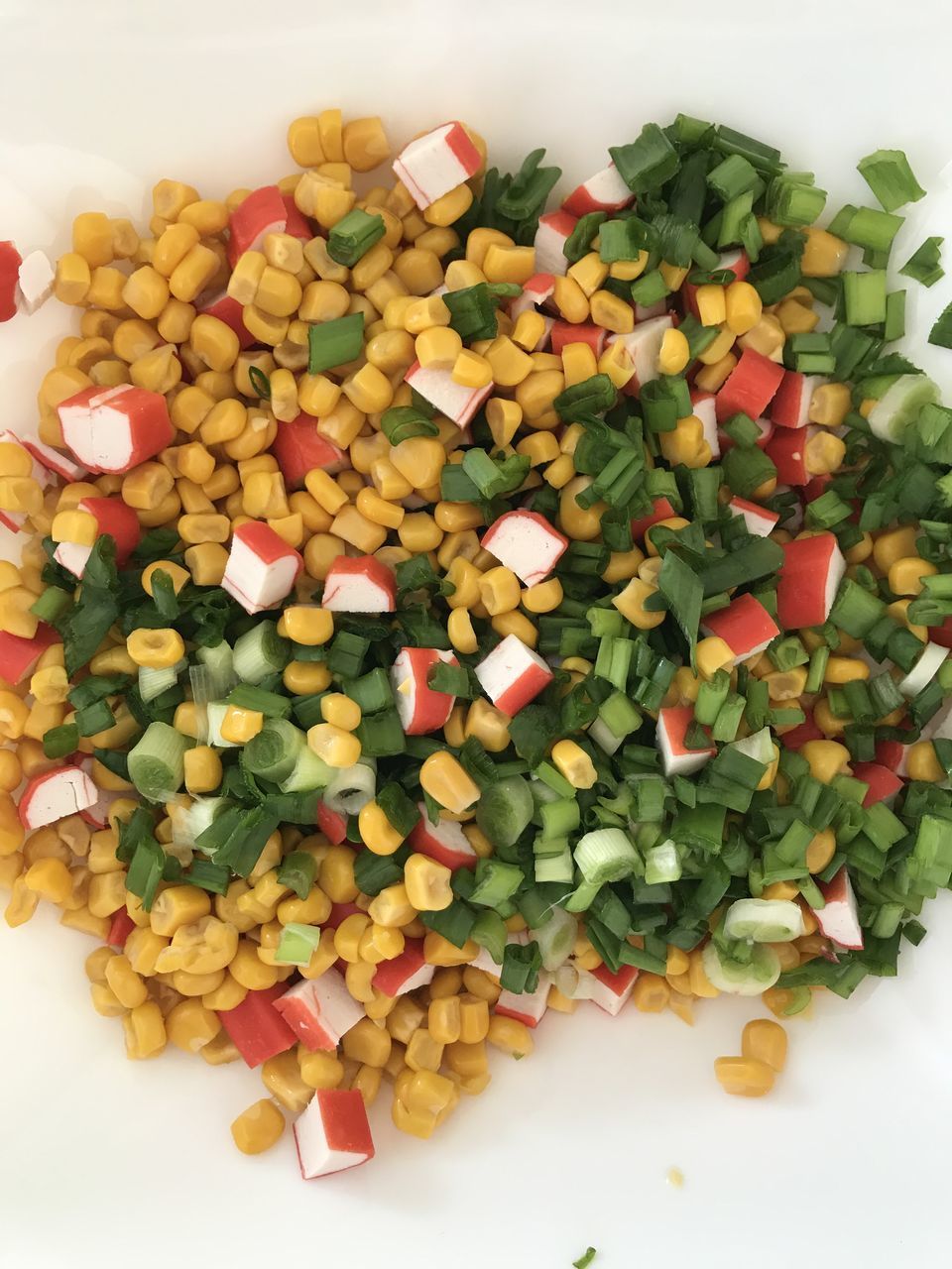 HIGH ANGLE VIEW OF CHOPPED VEGETABLES