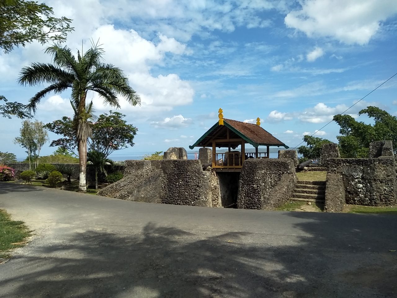 built structure, sky, architecture, tree, cloud - sky, building exterior, day, no people, outdoors, palm tree, nature, beauty in nature