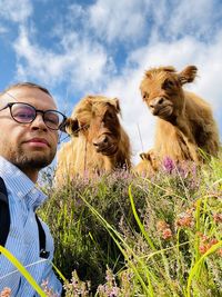 Selfie with highland cows.