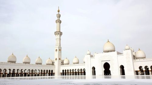 View of temple building against sky