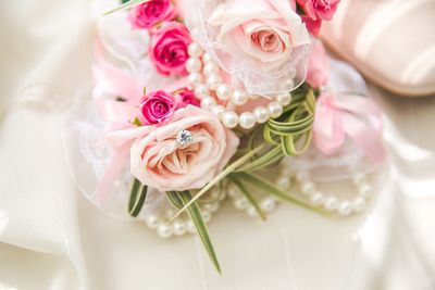 Close-up of rose flowers bouquet at wedding