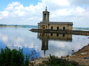 Reflection of building in lake