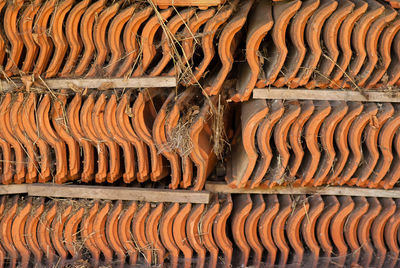 Roof tiles arrange in shelf 