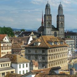 Grossmunster cathedral and buildings in city