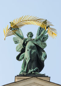 sculpture