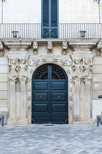 Glimpses of lecce at dusk. capital of salento. baroque of puglia