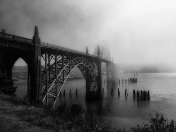 Yaquina bay bridge under foggy weather