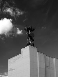 Low angle view of statue against sky in city