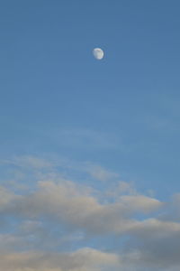 Low angle view of moon in sky