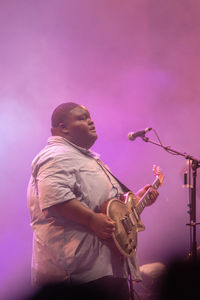 Man playing guitar