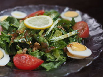 Close-up of egg with vegetable served in plate