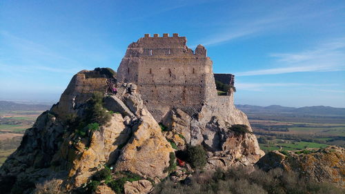 View of fort against mountain