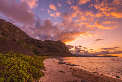Scenic view of sea against sky during sunset -beautiful hawaiian sunset
