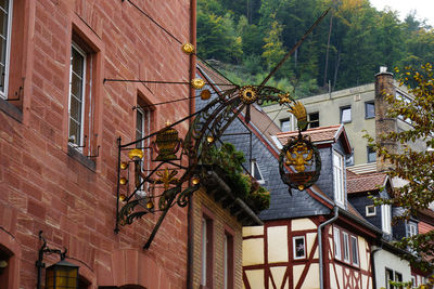 Building with trees in background