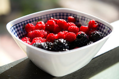Close-up of berry fruit in bowl on table