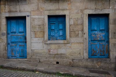 blue