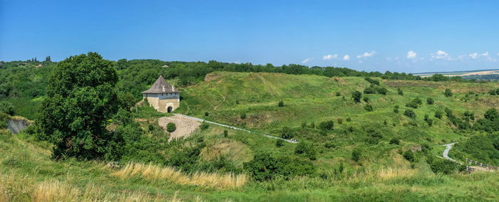 Khotyn, ukraine 11.07.2021. khotyn fortress in chernivtsi region of ukraine on a sunny summer day