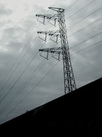 electricity pylon